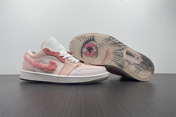 Air Jordan 1 Low SE 