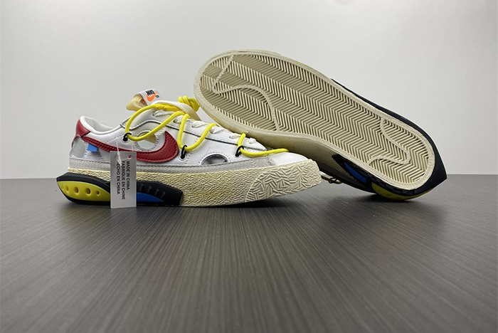 Off-White x Nike Blazer Low  DH7863-100