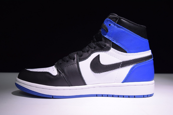 Air Jordan 1 Retro 
